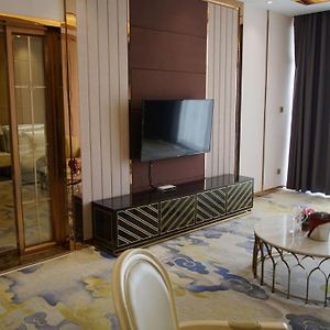 Executive Suite River View